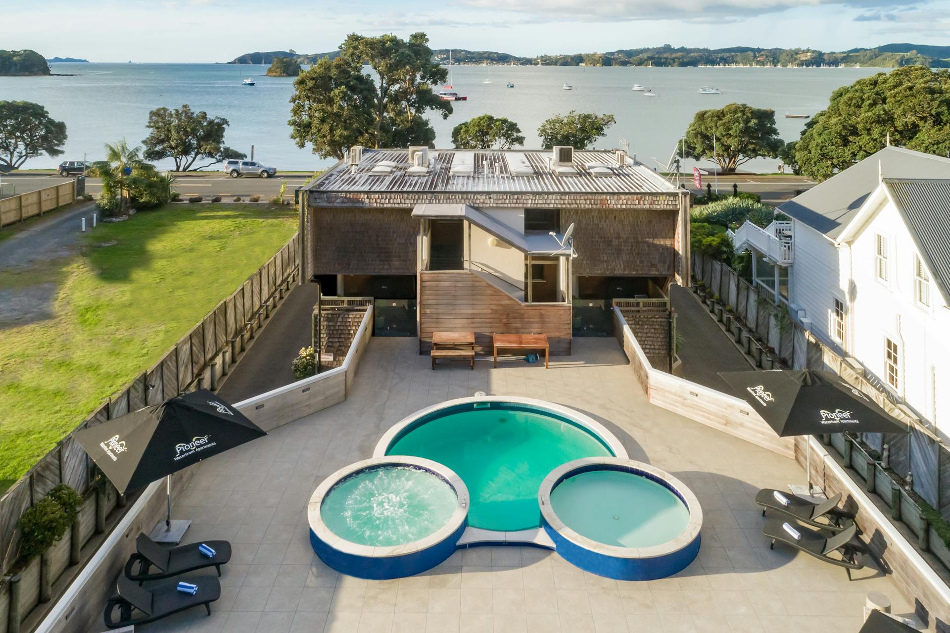 Pioneer Apartments Pioneer Apartments Paihia Photo Galleries