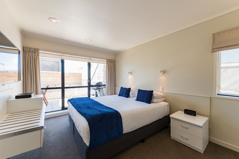 Pioneer Apartments Paihia Accommodation NZD | Pioneer Waterfront Apartments